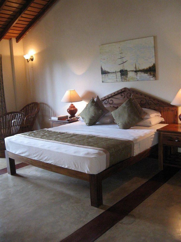 Kosgoda Beach Resort Extérieur photo